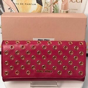 MIU MIU Nappa Vele Azalea Leather Continental Wallet 😍🔥